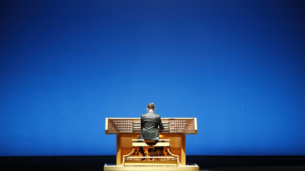 FOTOGRAFÍA
ROGER CASTELLON
M+34 630 567 264
www.rogercastellon.com